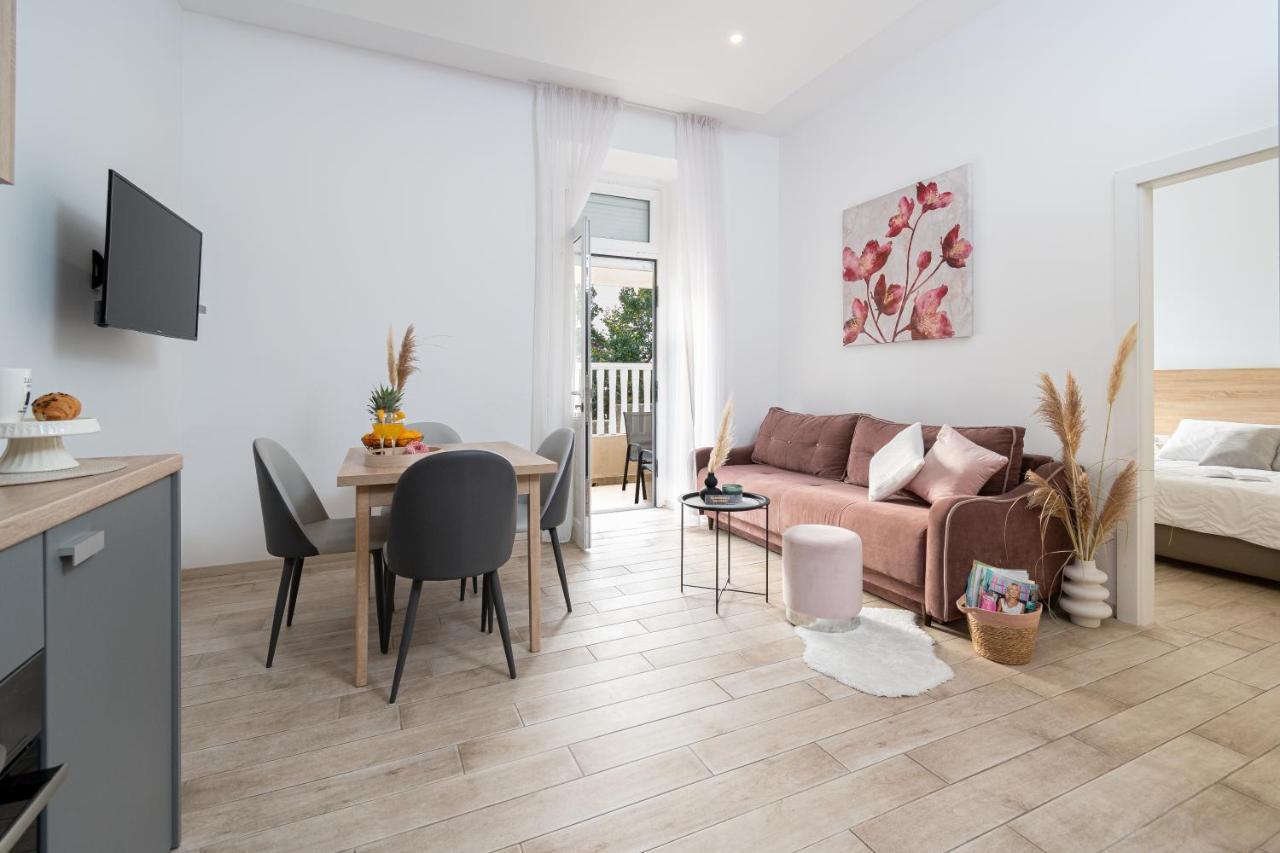 Apartments Palace Kolovare 자다르 외부 사진