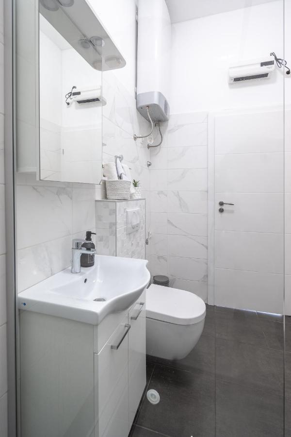 Apartments Palace Kolovare 자다르 외부 사진